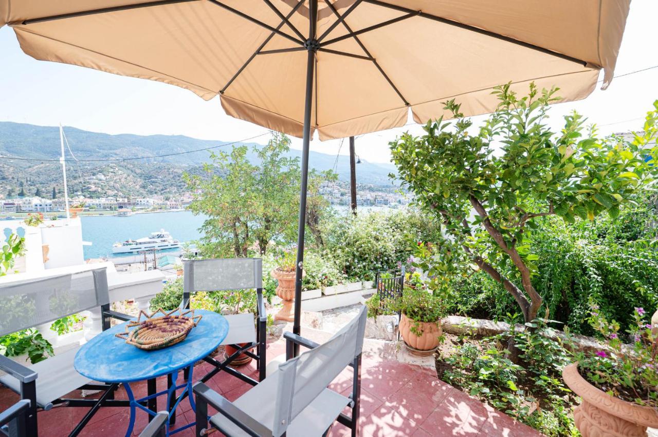 Traditional House Under The Clock Tower With Sweet View Poros Town Buitenkant foto