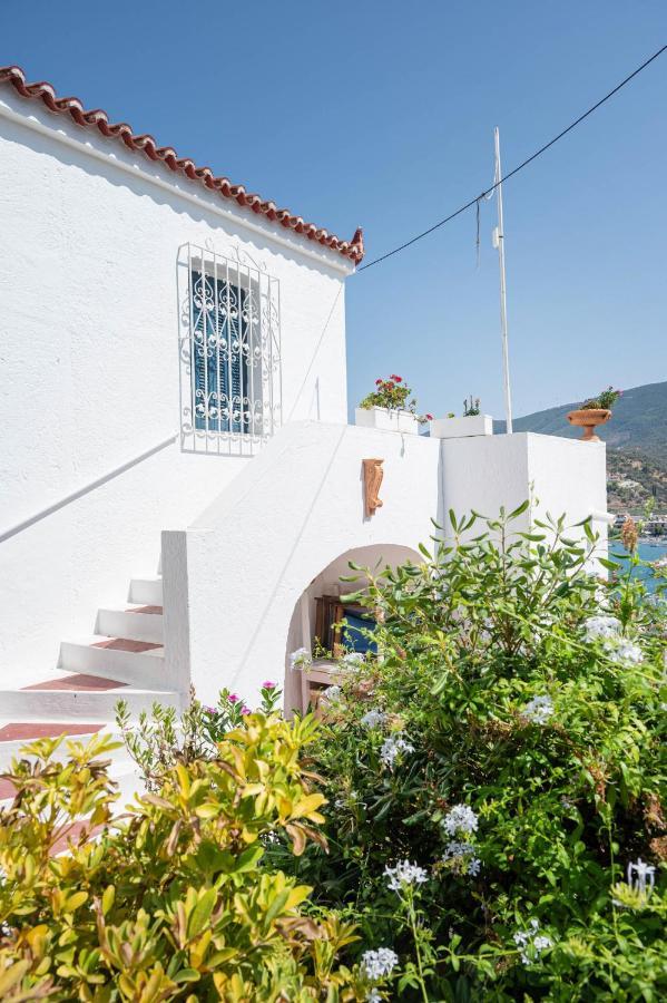 Traditional House Under The Clock Tower With Sweet View Poros Town Buitenkant foto